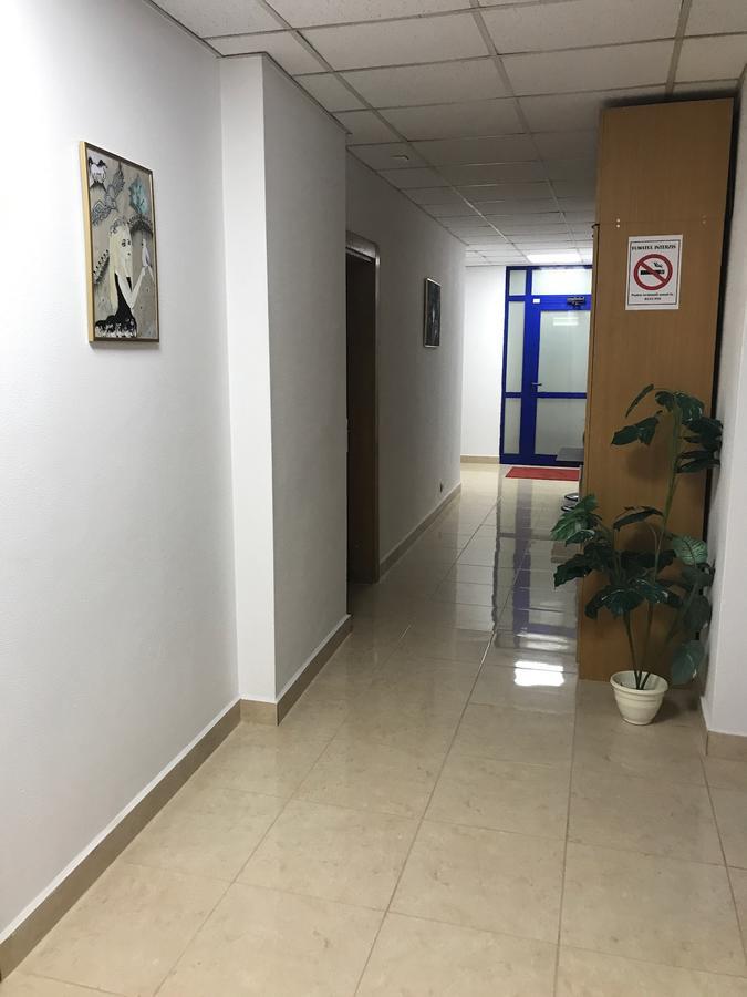 Apartament In Regim Hotelier 바커우 외부 사진
